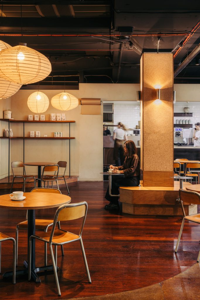 KIN-Cafe_DesignAndCo_jruckli_003_LR
