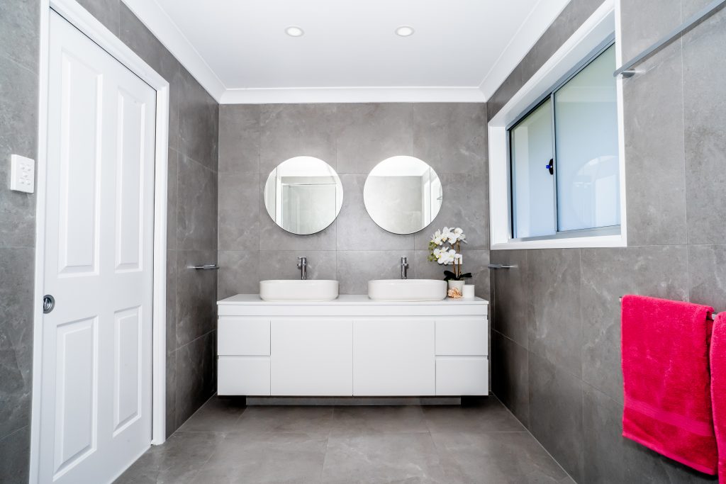 Contemporary bathroom by Cocoon Interiors